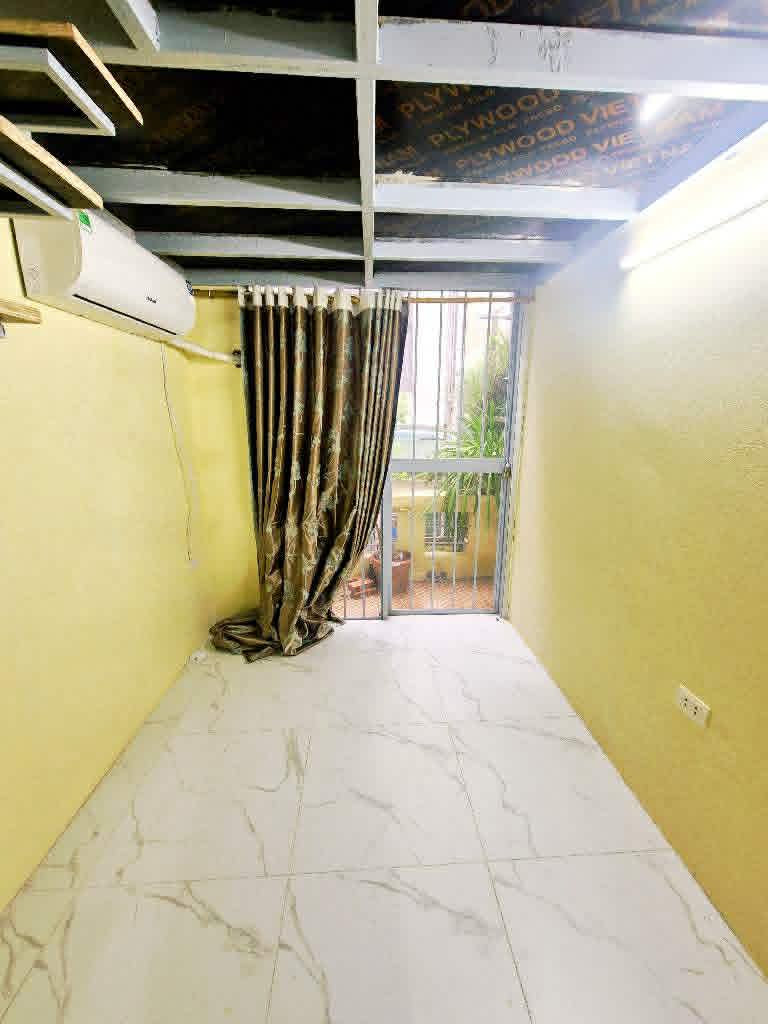 NHANH CÒN KỊP NHÀ CỬA BẮC PHỐ VIP BA ĐÌNH GIÁP RANH HOÀN KIẾM 3,85 TỶ 